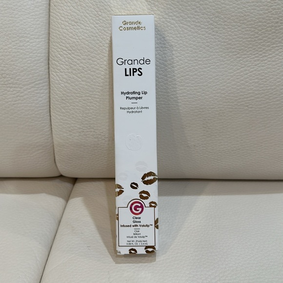 NIB Grande Lips Hydrating Lip Plumper 2.4 Ml 0.08 Oz Barely There Gloss - Picture 6 of 6